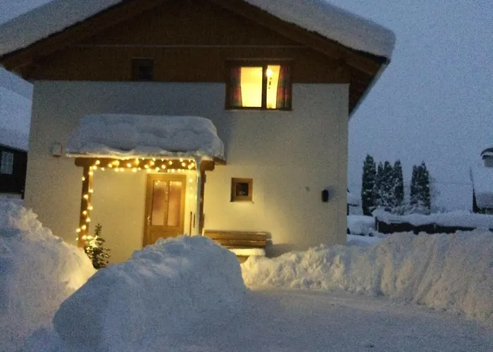 Apartment Obertraun شقة